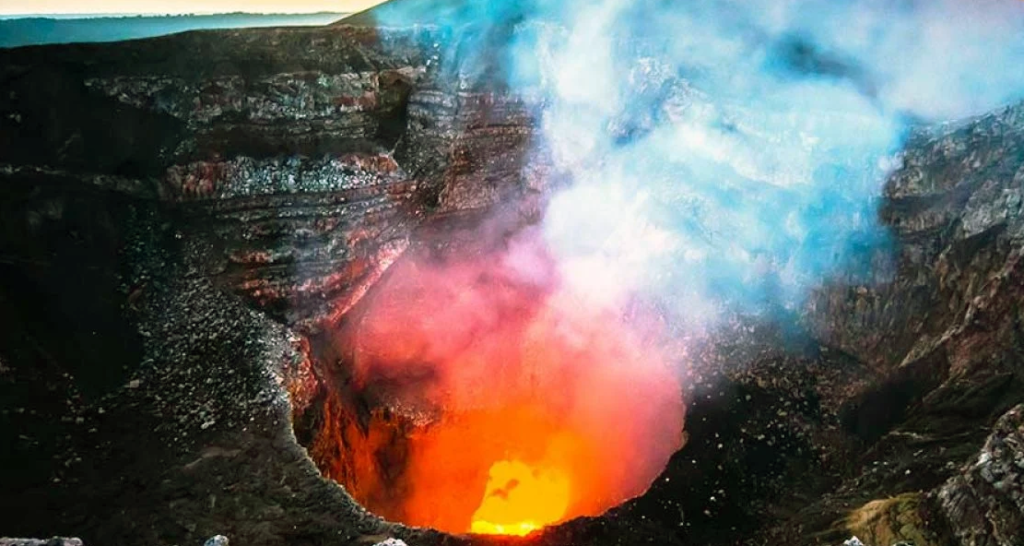 Evaluación de las estrategias de mitigación de las contribuciones de la fase troposférica a los conjuntos de datos de series temporales InSAR sobre dos volcanes nicaragüenses