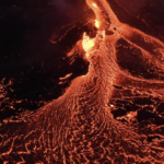 Los pasajeros de las aerolíneas obtienen una vista única del volcán activo: vea las imágenes de la erupción