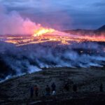 El volcán monte Fagradalsfjall de Islandia cerró debido a los riesgos para la salud de la erupción