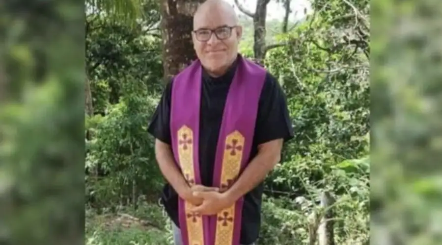 A 5 años de la masacre, la dictadura nicaragüense detiene a un sacerdote, bloquea el regreso de otro