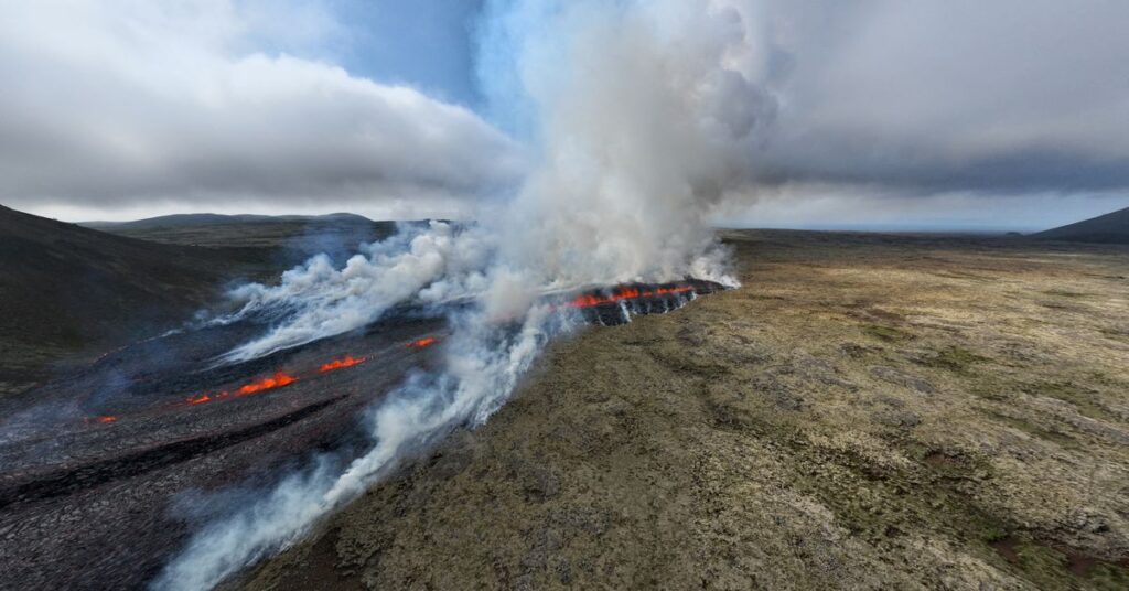 La erupción del volcán de Islandia se desacelera, la contaminación por gases disminuye
