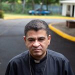 Obispos de EE.UU. se suman a llamados a la liberación de prelado nicaragüense que cumple condena de 26 años