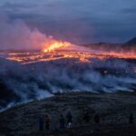 VIDEO: Funcionarios islandeses advierten sobre gases peligrosos cerca de volcán en erupción