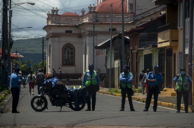 La clausurada orden franciscana de Nicaragua en una espiral de iglesias - EURACTIV.com