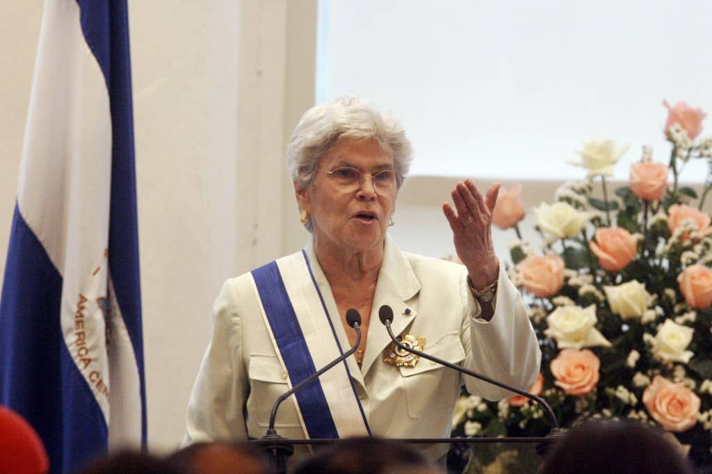 La exlíder nicaragüense Violeta Barrios ahora en Costa Rica: