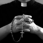 Ocho sacerdotes bajo arresto domiciliario en Nicaragua habrían sido trasladados a la cárcel de El Chipote
