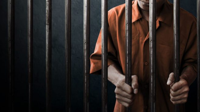 cual-es-el-dilema-del-prisionero-descubramos-esta-increible-paradoja-655x368-1