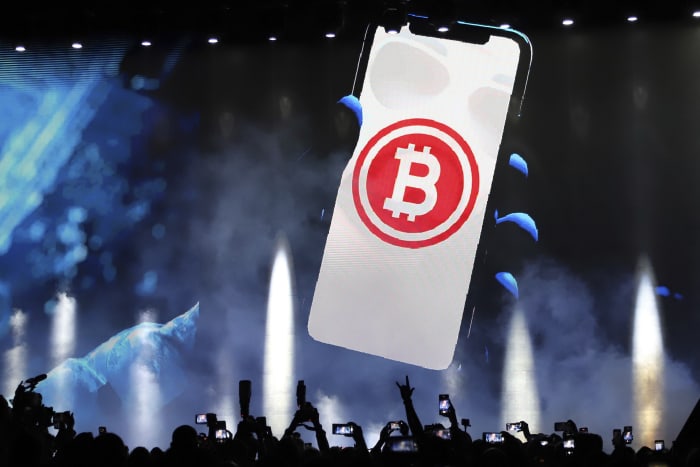 Bitcoin por primera vez desde 2022  superó los $41,000 en abril.  ¿Qué hay detrás del aumento de precios?