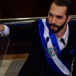 El Salvador se convirtió en el primer país en aceptar Bitcoin como moneda de curso legal.  Ahora ofrece ciudadanía por una "inversión" de 1 millón de dólares