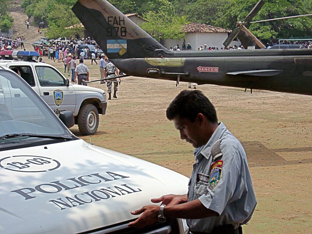 Nicaragua devuelve 21 presos a Honduras - JURISTA
