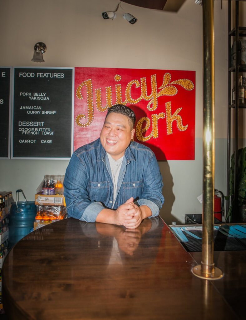 El chef jamaicano-chino Craig Wong habla sobre Patois, su restaurante de fusión asiático-caribeña en Toronto, y sus platos exclusivos