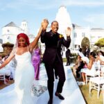 Bendición de boda: Después de proponerle tres anillos, Mario se casó con Chanell en un castillo de Jamaica