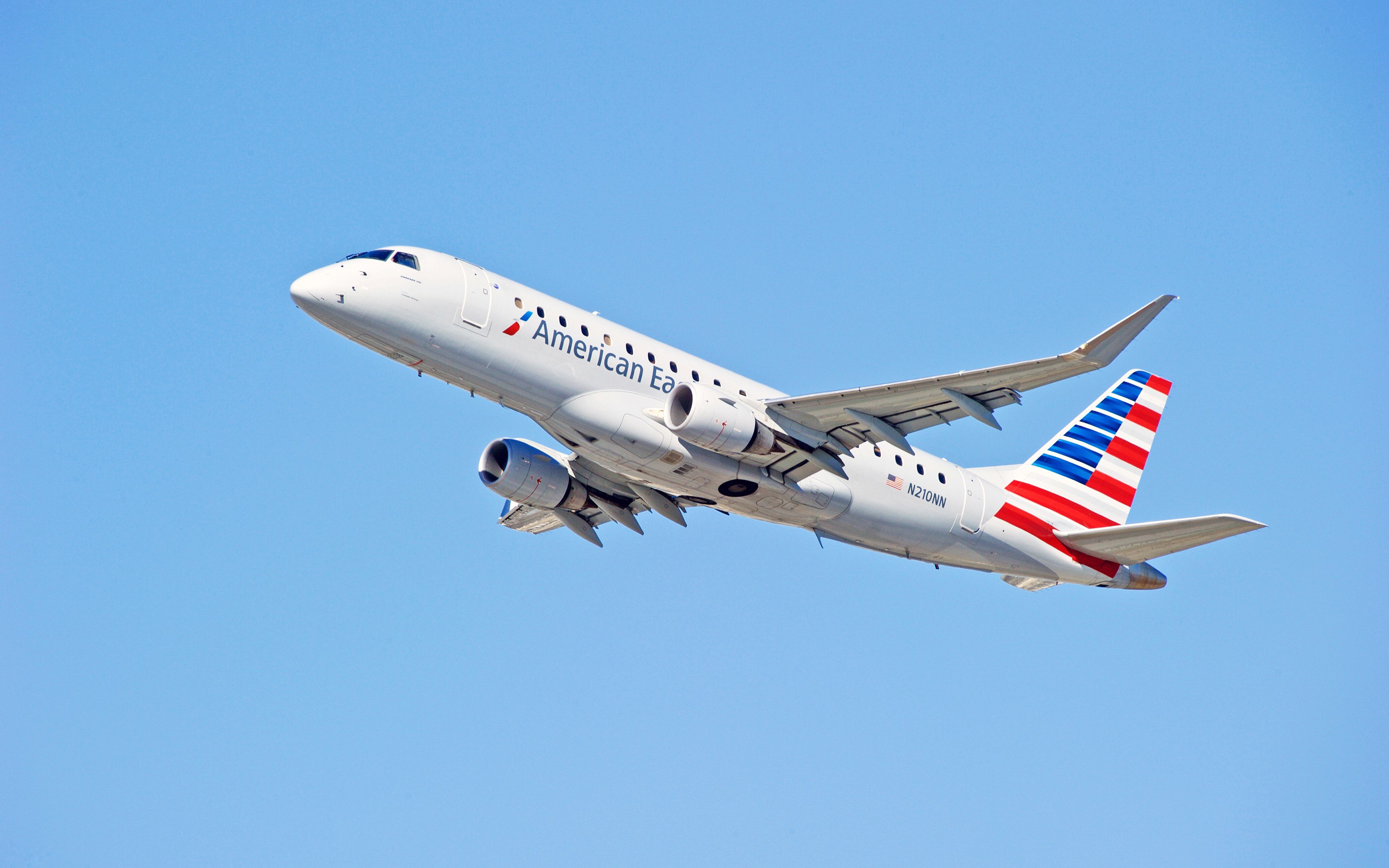 American Airlines Embraer E175