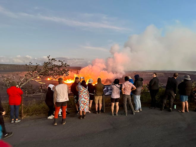 La ‘dramática’ erupción del Kilauea atrae multitudes en la isla de Hawái