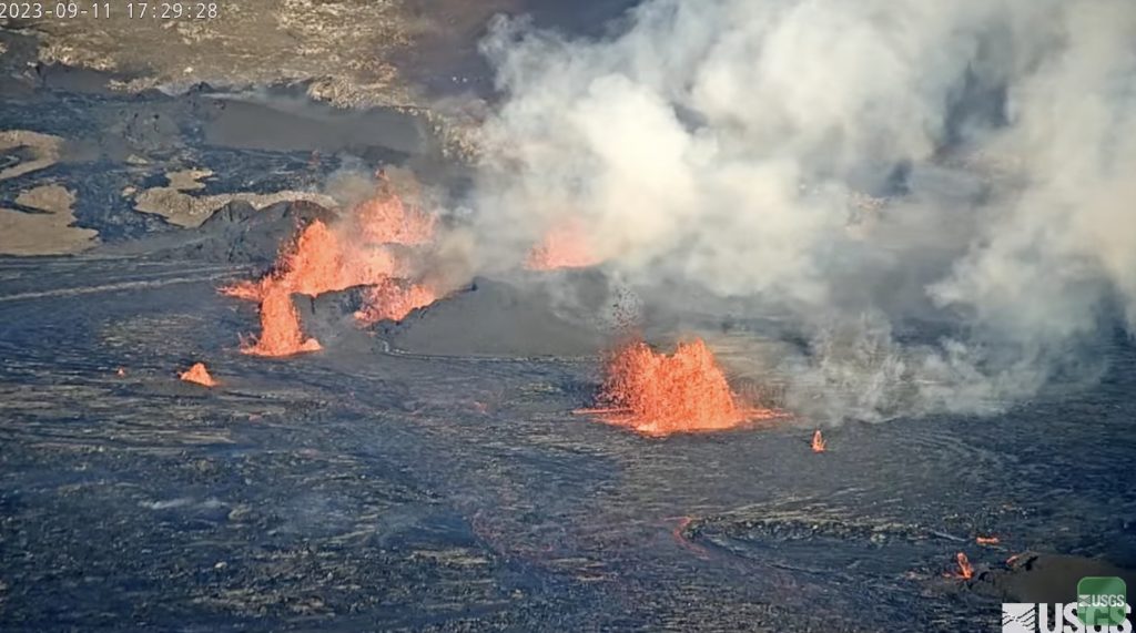 Hombre de Waikōloa captura fuente de lava horas después de la erupción del Kilauea: Big Island Now