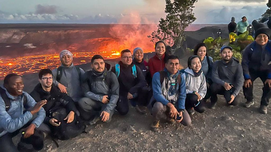 Monitoreo de volcanes: Científicos internacionales de 8 países se entrenan en Hawaii: Big Island ahora