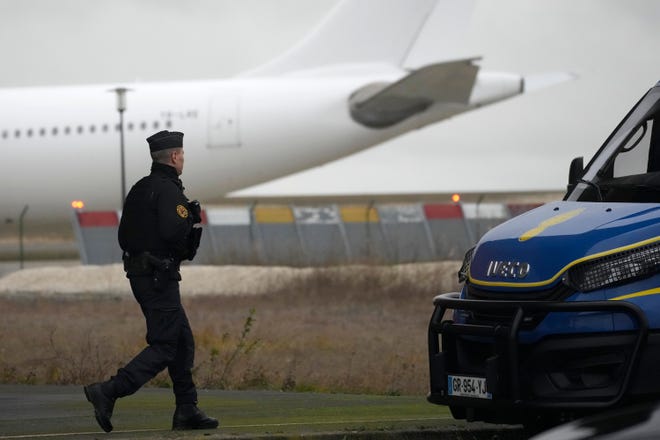El avión con destino a Nicaragua fue detenido en Francia por preocupaciones de trata de personas