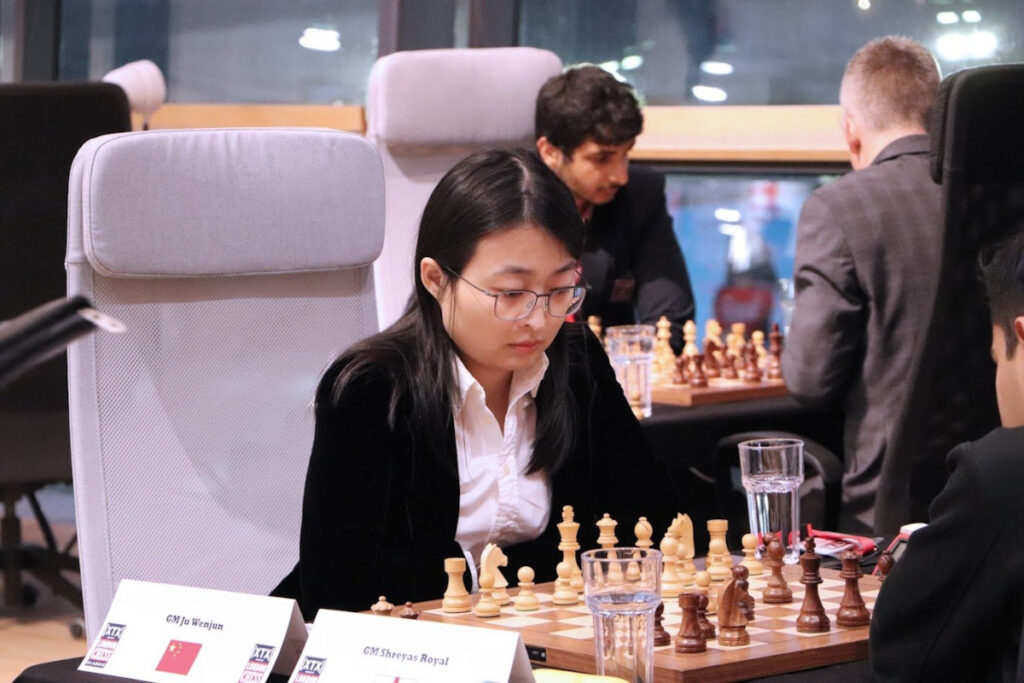 London Chess Classic: Jones lidera a falta de dos rondas