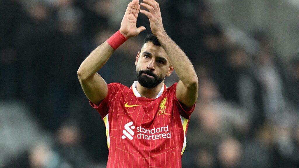 El veterano del Liverpool ha sido sugerido para un cambio al Bayern de Múnich en medio de rumores del PSG.