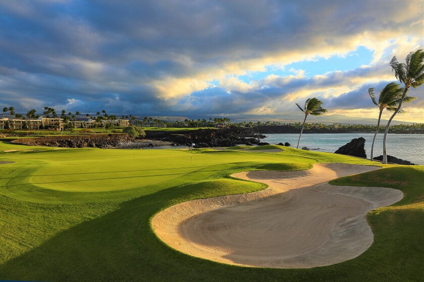 Envolvió los elogios más altos para los jugadores de golf en el Hawai 2025