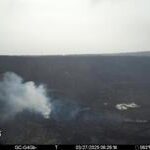Kilauea estalla de nuevo, Tephra entra en la autopista Mamalahoa Local