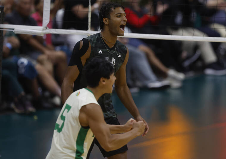 Bows el mejor honor de Sakanoko a BWC; Hawaii cae en la calificación
