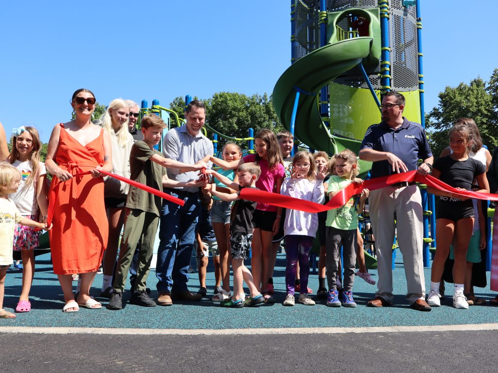 New South Shore Park Playground Open »Ciudad Milwaukee