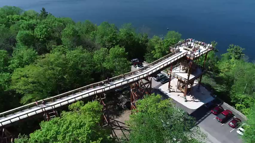 Aquí hay impuestos para el campamento del Parque Estatal de Wisconsin