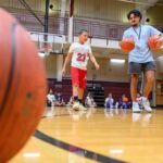El programa deportivo promueve la salud y la salud, ofrece lecciones de vida en Robinson Center Youth | Noticias de Notre Dame