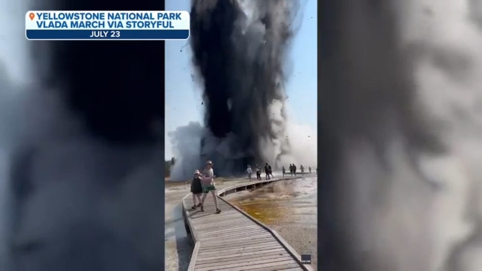 Nueva cuenca azul en el Parque Nacional Jeloustoun descubierto después de una actividad de «explosión ligeramente explosiva»