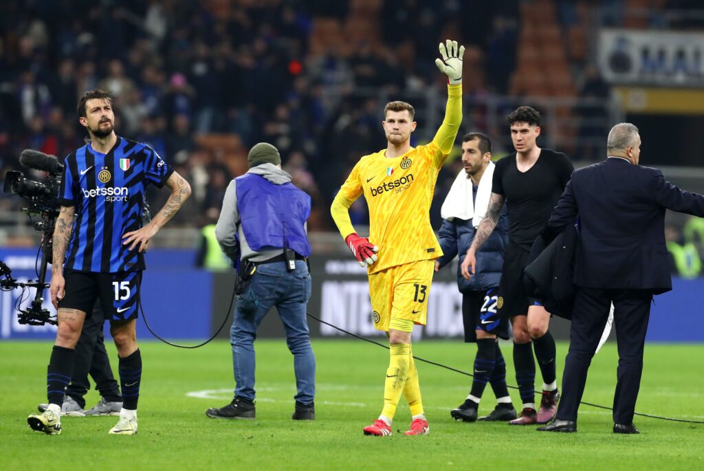 Josep Martínez se retira de Inter Squad Friendly a puerta cerrada