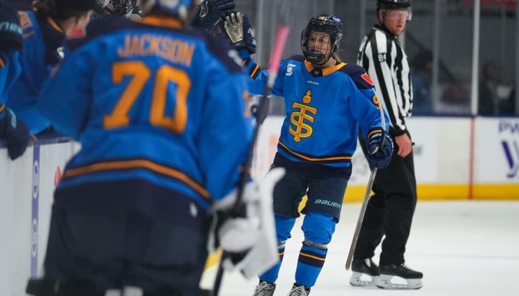 Desde el jubilación hasta el campo de entrenamiento olímpico: cómo Daryl Watts encontró el camino de regreso al hockey