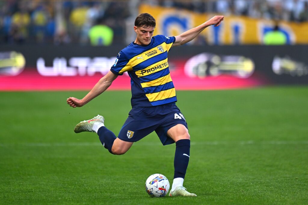 Parma rechaza Asllani y Espositis del Inter de Milán para Giovanni Leoni