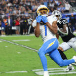 Los cargos hacen que la historia de la NFL comience la temporada con 2 victorias en el camino de la división