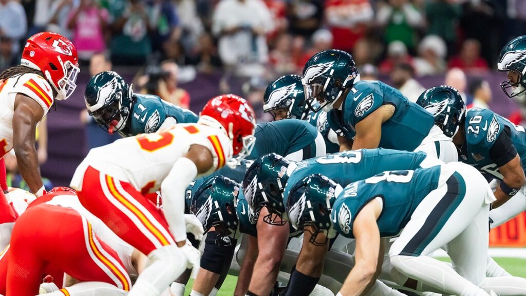 El empuje de Eagles Tush ilumina la victoria sobre los líderes