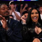 Parque de fuerza salvaje de la NFL Stephon Diggs, Cardi B esperando