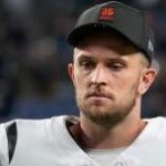 A medida que se acerca el período comercial de la NFL, el mercado de QB permanece tranquilo, a pesar de los grandes nombres en el banco