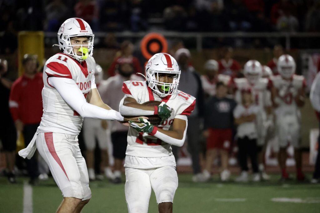 Todos los deportes de balón: victoria para el fútbol de Redondo, Mira Costa pierde thriller