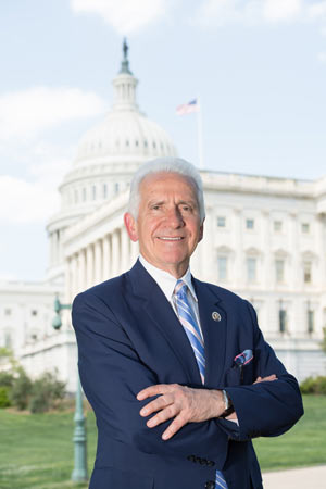 El congresista de California Jim Costa dice que los republicanos han rechazado negociaciones y propuestas legislativas destinadas a evitar aumentos masivos en los costos de atención médica para decenas de millones de estadounidenses tras la aprobación de la resolución continua del año fiscal 26.