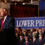 Los estadounidenses están cada vez más enojados por el manejo de la economía por parte de Trump, según una encuesta