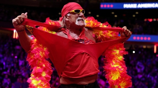 La leyenda de la lucha libre Terry Gene Bollea, conocido popularmente como Hulk Hogan, falleció en 2025 el 14 de mayo, a la edad de 71 años, tras sufrir un paro cardíaco en su casa de Florida. (REUTERS)