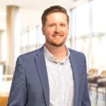 Nathan Jeffers, alumno de UA Little Rock, dirige marketing y relaciones públicas en CARTI – Noticias