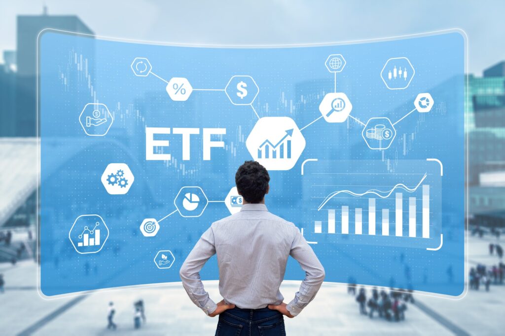 SPDR S&P 500 ETF Trust versus Vanguard Total World Stock ETF: ¿Cuál es mejor para los inversores a largo plazo?