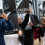 Estudiantes de Alabama siguen los pasos de los manifestantes por el derecho al voto de Selma