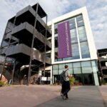 Estudiantes de la Universidad del Gran Cañón ayudan a lanzar un fondo mutuo basado en la fe