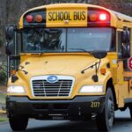 Un conductor de autobús escolar de Pensilvania ha sido acusado de conducir bajo la influencia de 54 niños