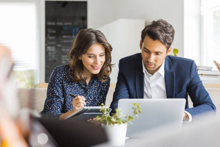 ¿Quiere obtener ingresos pasivos del mercado de valores? Aquí hay 3 formas de identificar acciones con dividendos de calidad