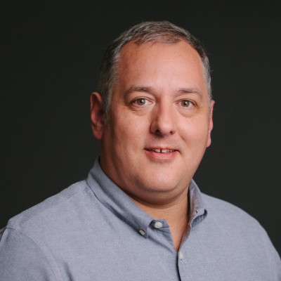El líder cuántico de Microsoft se une a IonQ; Fundador de Heptio, ahora CTO de Stacklok