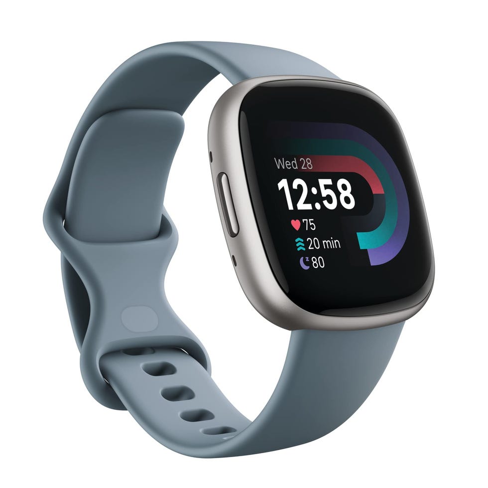 Reloj inteligente Versa 4 Fitness.