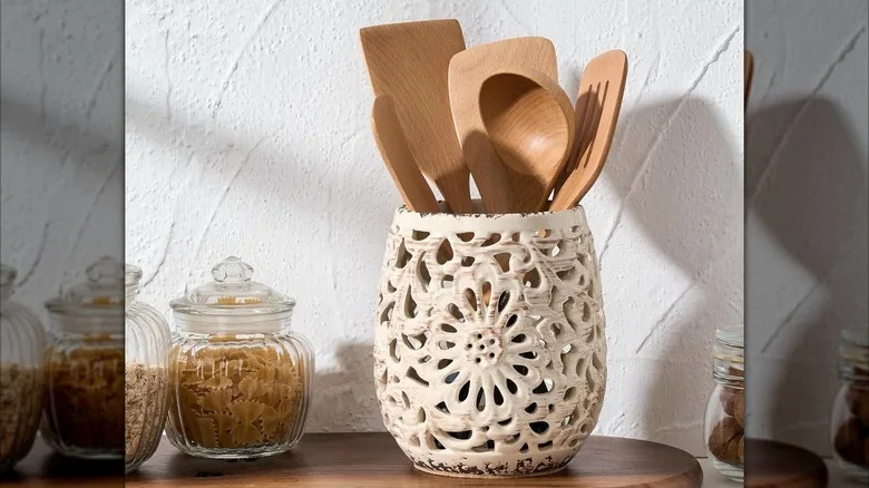 Amazon tiene almacenamiento de cocina estilo granja